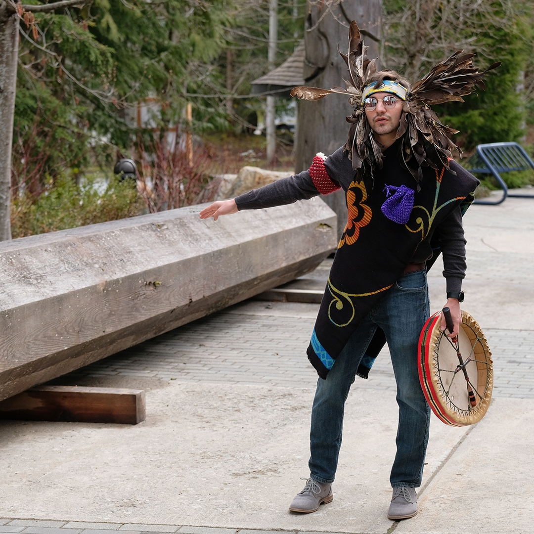 Chen'áxwtn Swo-wo Gabriel of Squamish Nation